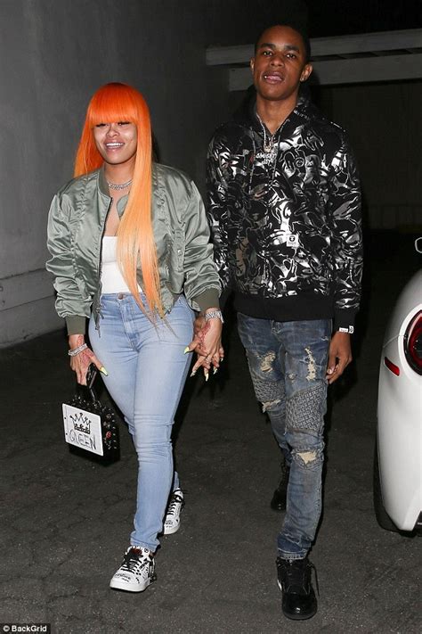who is blac chyna currently dating